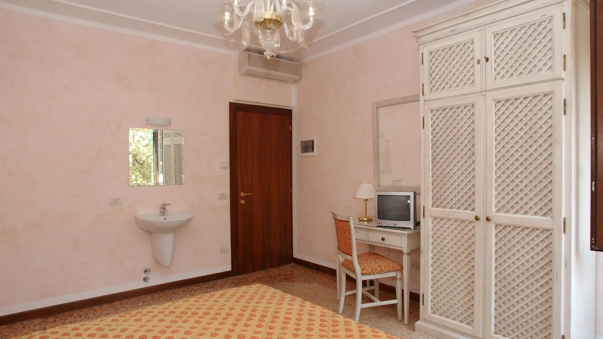 Casa Mimma Bed & Breakfast Venice Italy