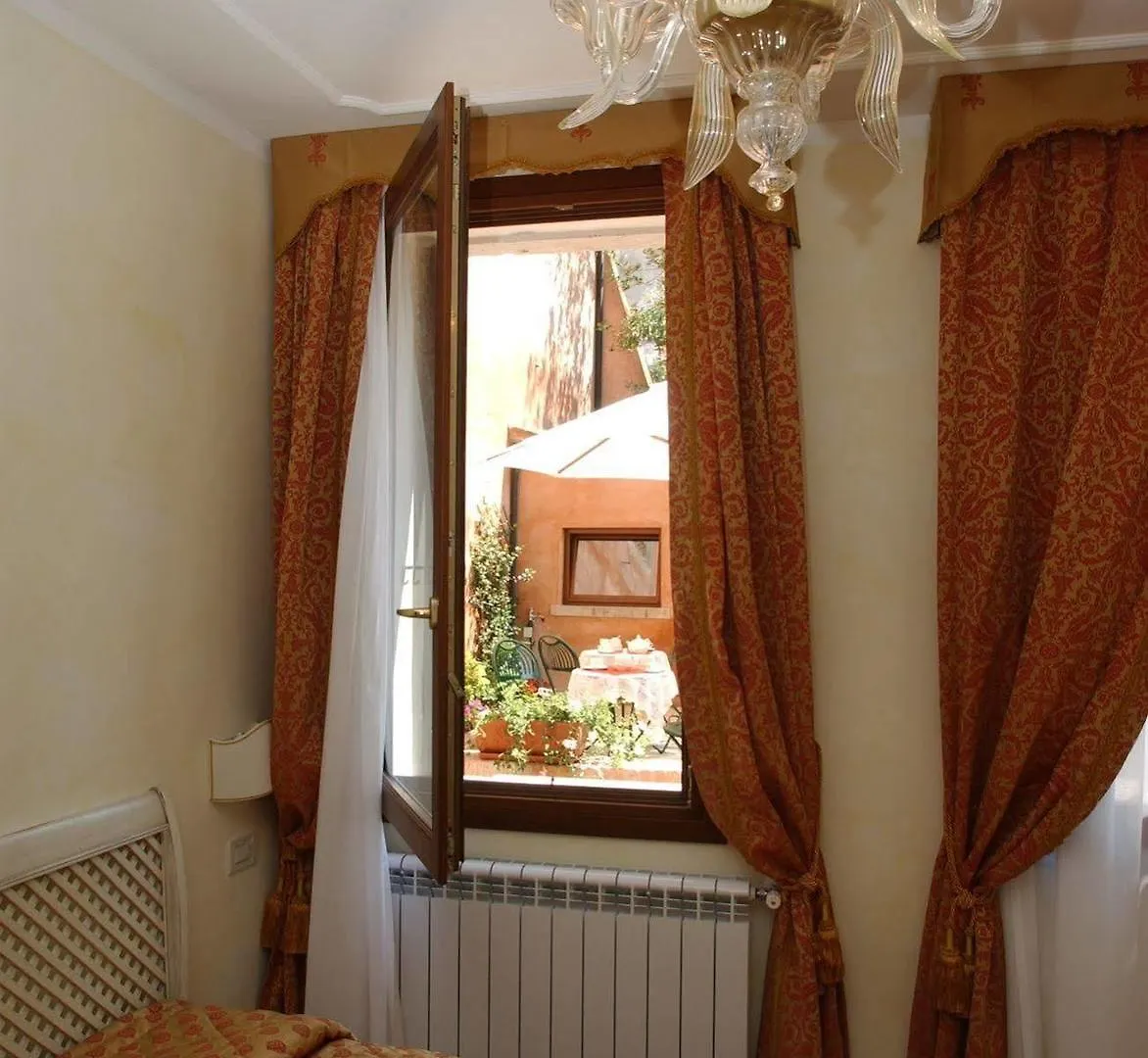 Casa Mimma Bed & Breakfast Venice 3*,  Italy