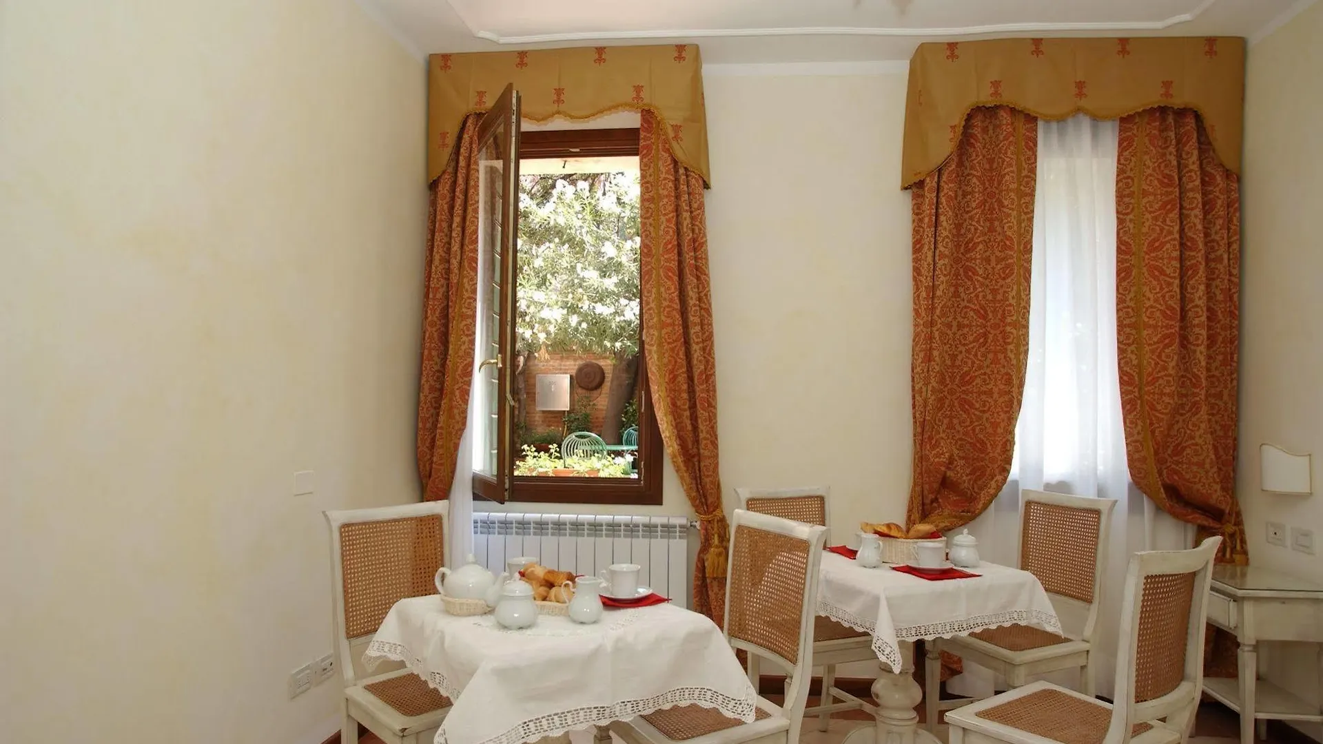 Casa Mimma Bed & Breakfast Venice 3*,